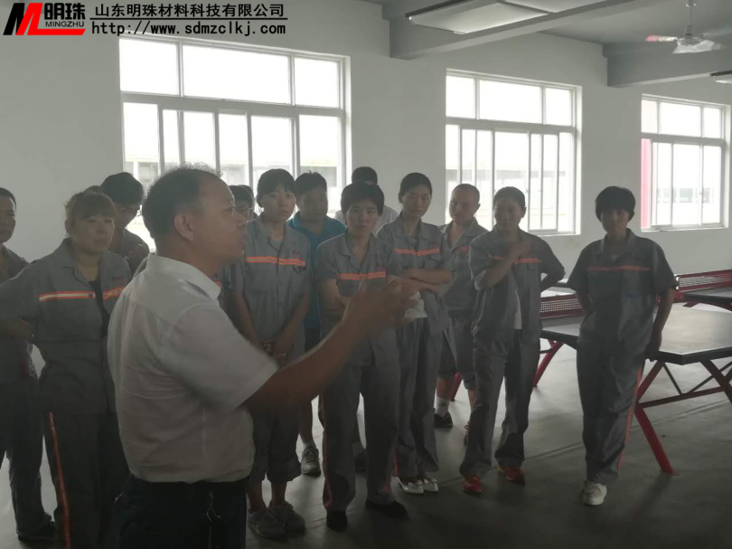 團(tuán)長司部長為大家講解跑步知識